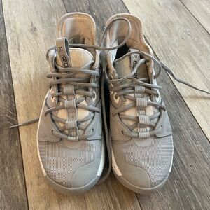 Nike P. George Basketball Shoes